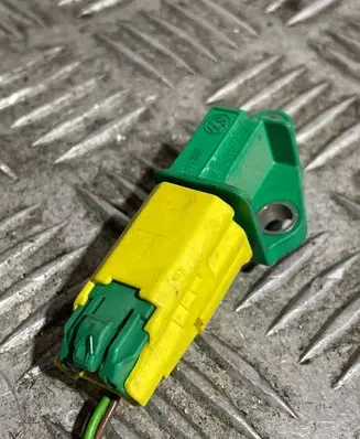 Audi A6 S6 C6 4F Airbag deployment crash/impact sensor 1K0909606C