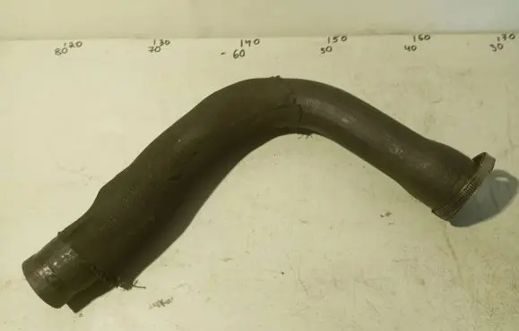 Opel Astra H Coolant pipe/hose 