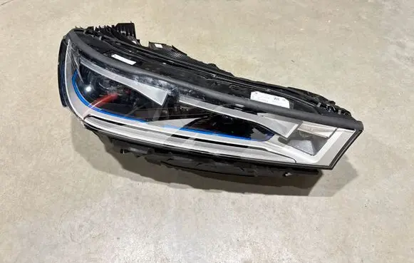 BMW iX Headlight/headlamp 5A3CEA204