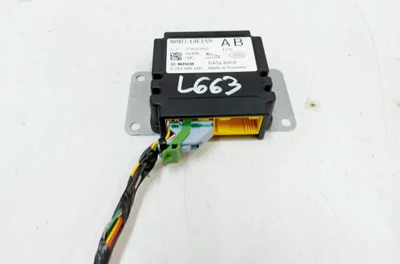Land Rover Defender Other control units/modules N8B2-14E159-AB