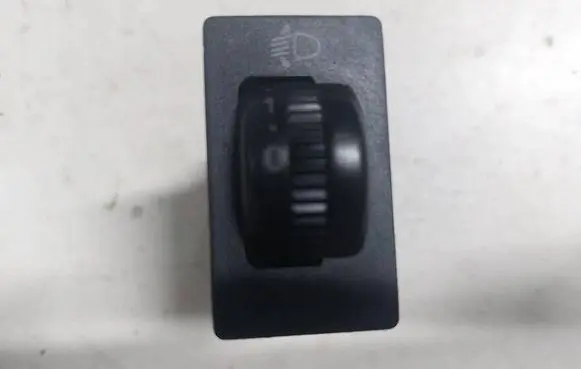 Toyota Corolla Verso AR10 Headlight level height control switch 8415202021