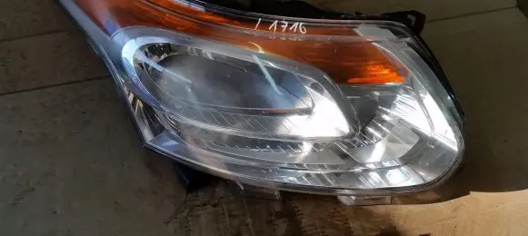 Citroen C3 Picasso Headlight/headlamp 4006680