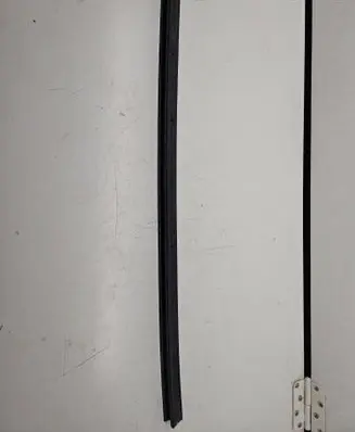 Ford Mustang VI Fender trim (molding) 16A5070