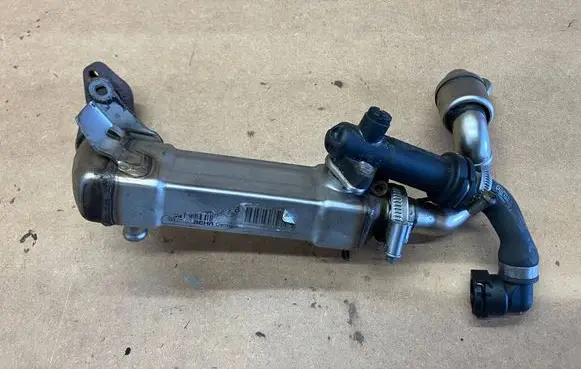 BMW 5 E60 E61 EGR valve cooler 7794245