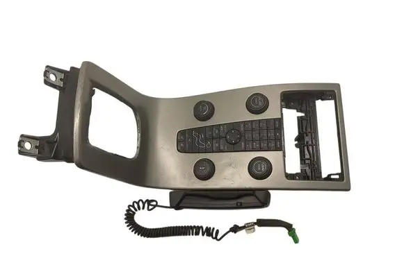 Volvo V50 Phone keyboard 08673741 1368921