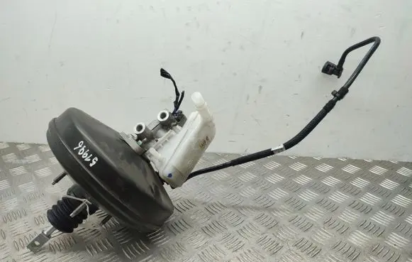 Ford Turneo Courier Brake booster AY112B195A1B