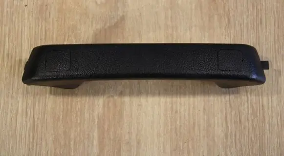 Tailgate trim
