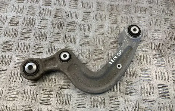Rear control arm
