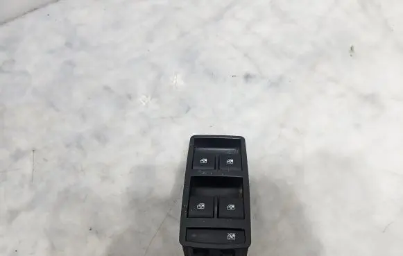 Opel Insignia A Electric window control switch 13222224