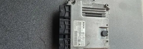 Citroen Xsara Picasso Engine control unit/module 0281012468