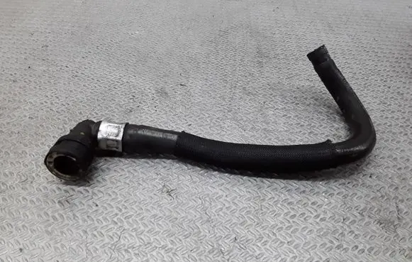Engine coolant pipe/hose