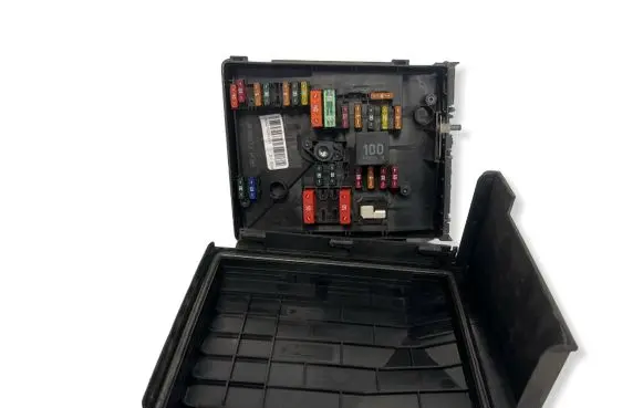 Audi Q3 8U Fuse box set 1K0937125D