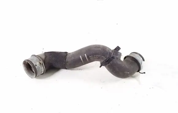 Mercedes-Benz E W212 Engine coolant pipe/hose A2125011882