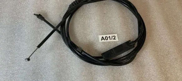 Mercedes-Benz A W169 Engine bonnet/hood lock release cable A1698800359