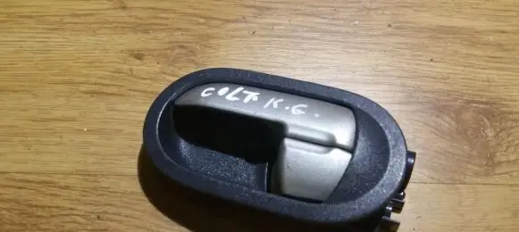 Mitsubishi Colt Rear door interior handle
