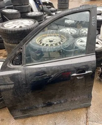 Hyundai Santa Fe Front door