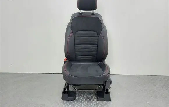 Ford Kuga III Front driver seat 