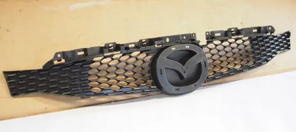 Mazda MX-30 Front grill DN4E50711