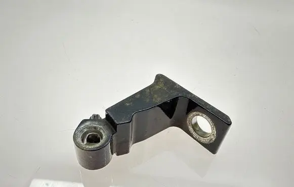Volkswagen PASSAT B8 Front door lower hinge 14A831402 V038329