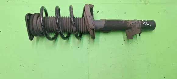 Front shock absorber with coil spring