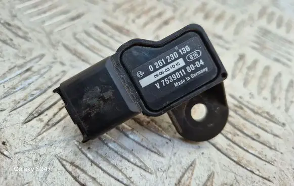 Mini One - Cooper Coupe R56 Air pressure sensor 0261230136 7539811 V753981180