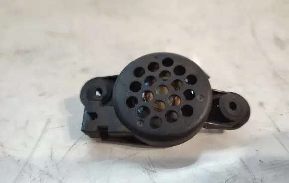 Volkswagen Multivan T5 Parking PDC sensor speaker 8E0919279