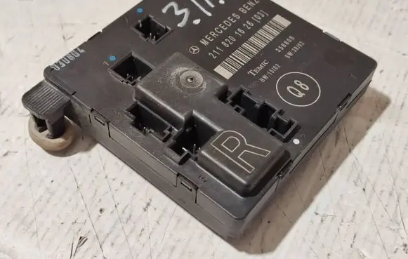 Mercedes-Benz E W211 Door control unit/module 2118201626 356806 HW1502