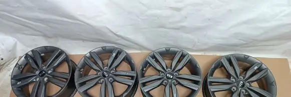R18 alloy rim