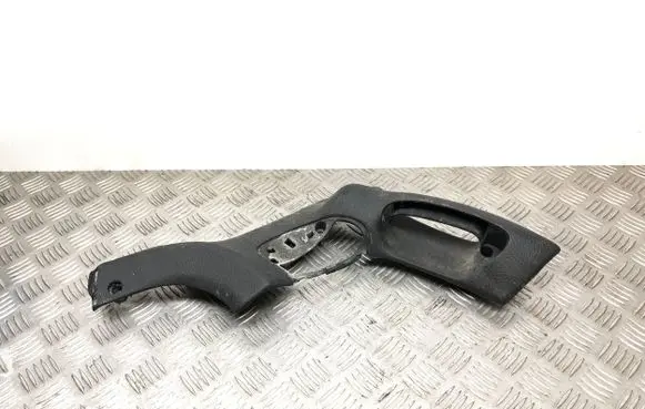 Opel Omega B2 Front door interior handle trim 090563362 17354090563362