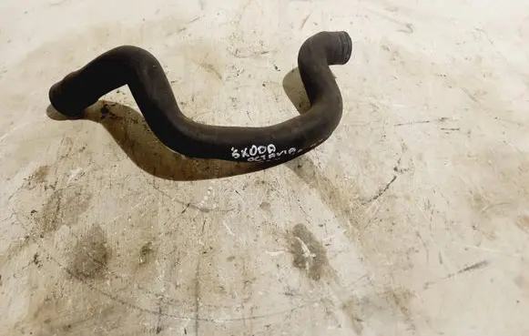 Skoda Octavia Mk2 (1Z) Engine coolant pipe/hose