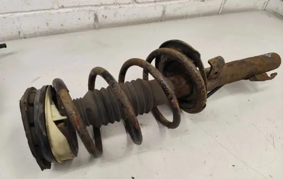 Renault Scenic II - Grand scenic II Front shock absorber with coil spring
