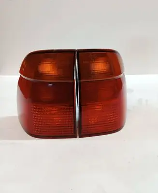 BMW 5 E39 Rear/tail lights set 8361671 8361672