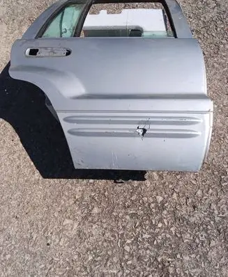 Jeep Grand Cherokee (WJ) Rear door