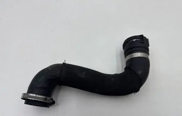 BMW 6 F06 Gran coupe Engine coolant pipe/hose 15476810