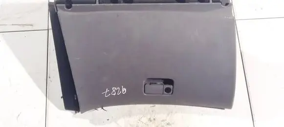 Nissan Primera Glove box 68520av600 30230m