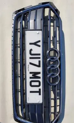 Audi A5 8T 8F Front grill 3178428