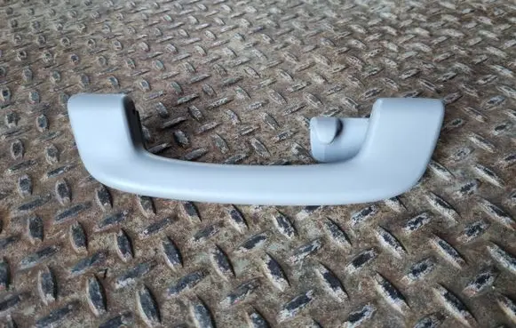 Rear interior roof grab handle