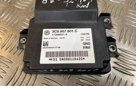 Volkswagen PASSAT B6 Hand brake control module 3C8907801C 17358501A GN00011842G