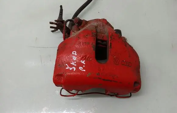 Skoda Superb B5 (3U) Front brake caliper 