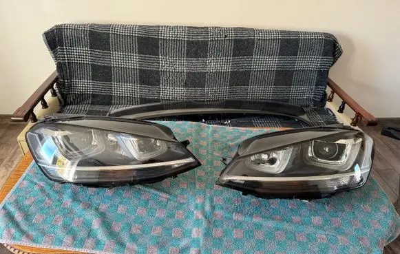 Volkswagen Golf VII Headlight/headlamp 5G1941044 5G1941033