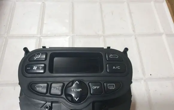 Peugeot 307 Climate control unit 96527144XT 216788954