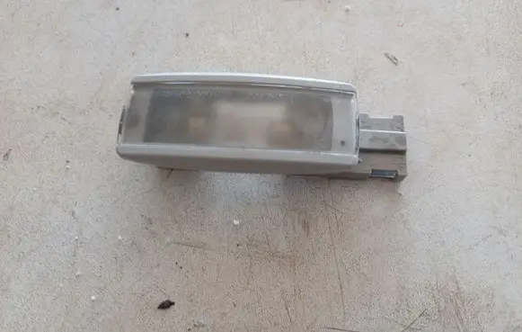 Volkswagen PASSAT B6 Other interior light 1K0947109