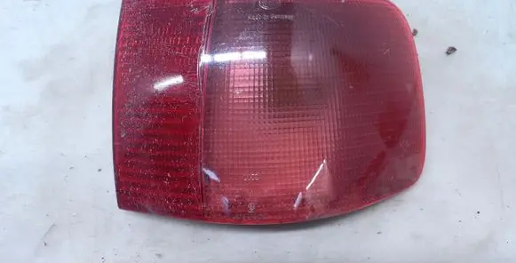Audi A6 S6 C4 4A Rear/tail lights 138008