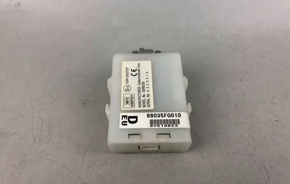 Subaru Forester SH Door central lock control unit/module 88035FG010