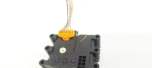 Mazda CX-7 Air flap motor/actuator 0712B