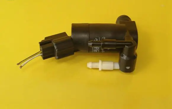 Ford Focus Windscreen/windshield washer pump 1S7117K624 17K624