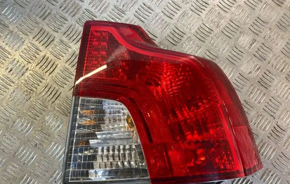 Volvo S40 Rear/tail lights 31214608 P1007S40DXX P1007S40DY