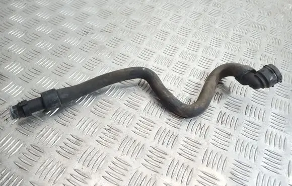 Opel Insignia A Engine coolant pipe/hose 13220138