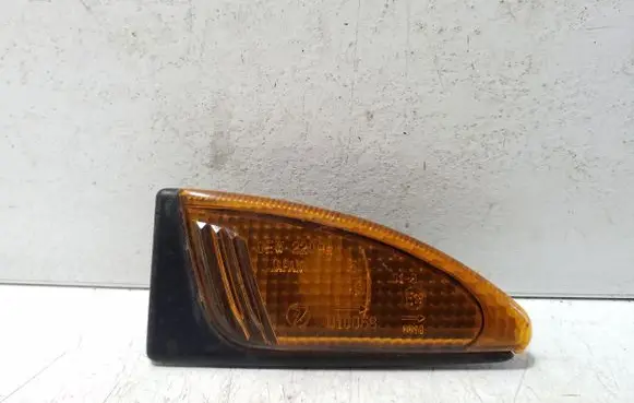 Subaru Legacy Front fender indicator light 12V5WW5W