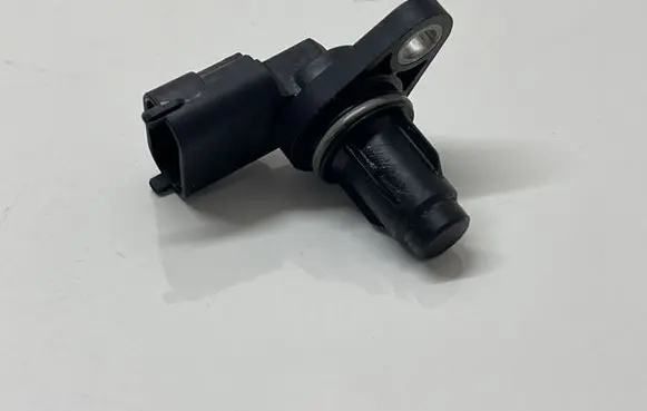 Hyundai Veloster Camshaft position sensor 393502B030 4B34718X